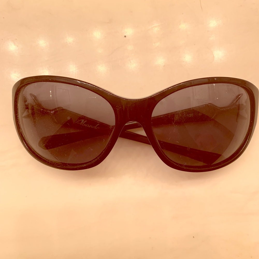 Oakley sport sunglasses